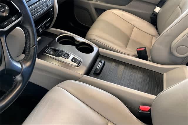 Thumbnail: 2022 Honda Pilot - 18