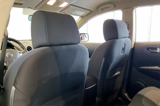 Thumbnail: 2013 Nissan Rogue - 13