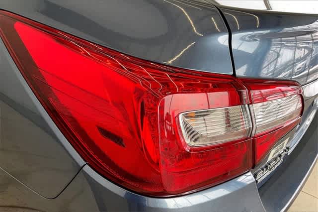 Thumbnail: 2018 Subaru Legacy - 33