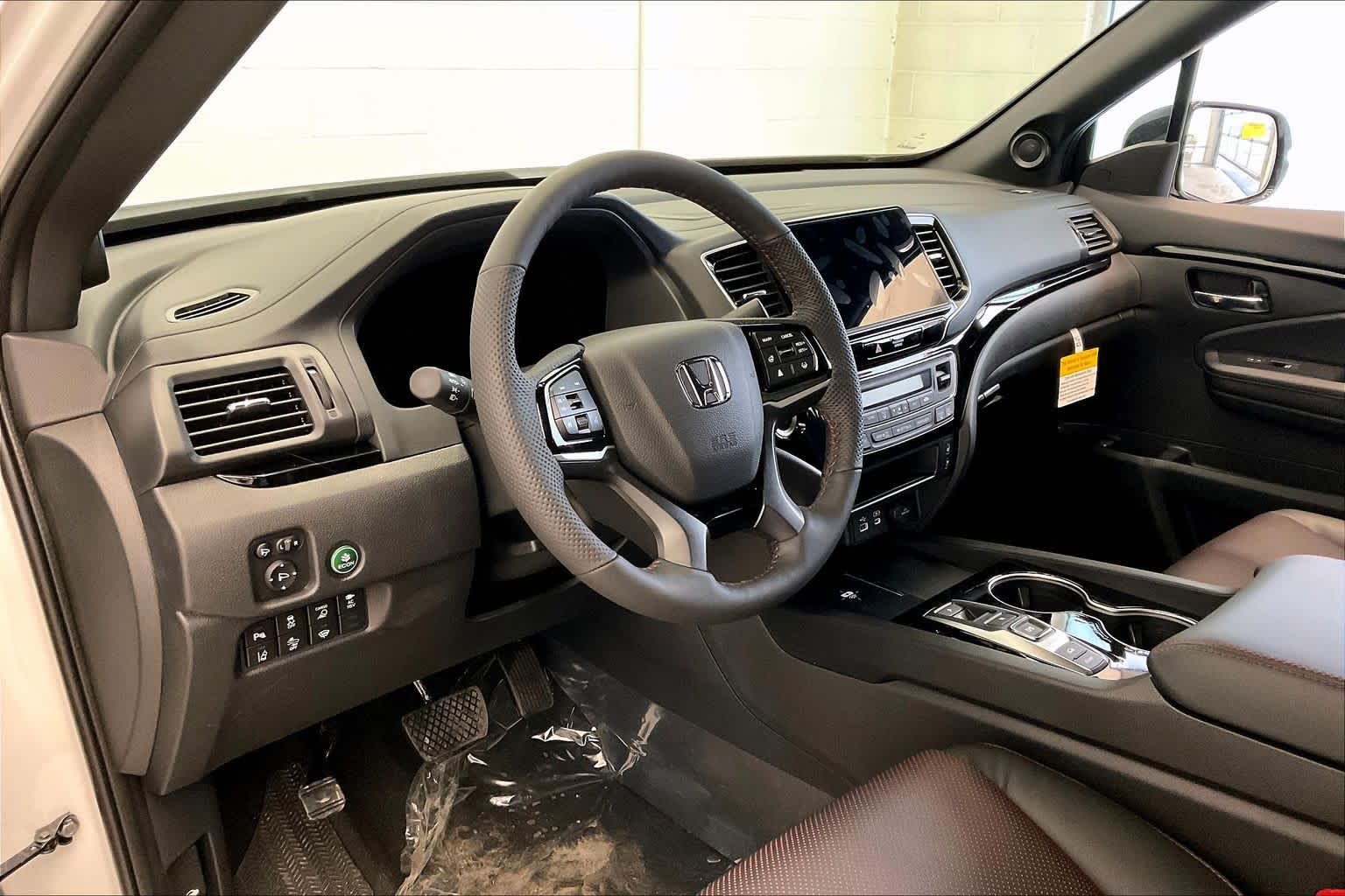 Thumbnail: 2026 Honda Ridgeline - 2