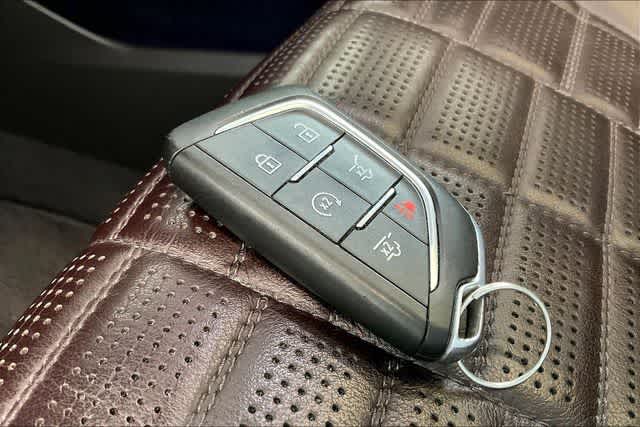 Thumbnail: 2021 Cadillac Escalade - 21