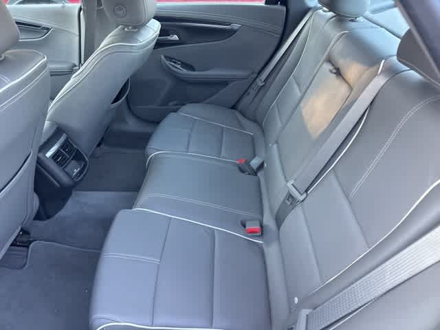 Thumbnail: 2015 Chevrolet Impala - 12