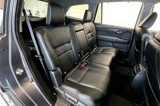 Thumbnail: 2020 Honda Pilot - 26