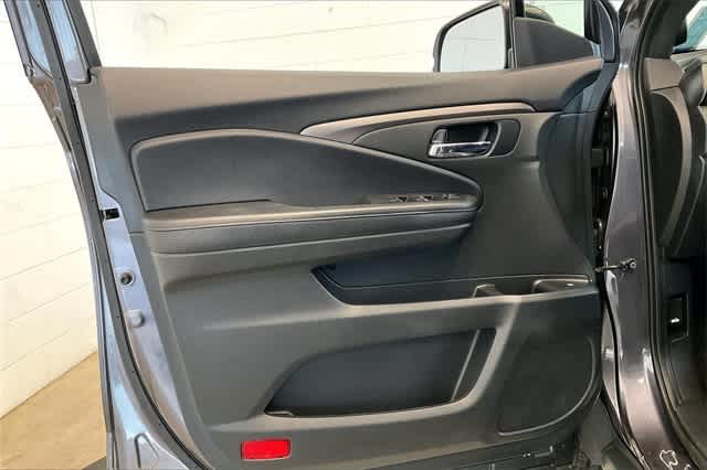 Thumbnail: 2019 Honda Passport - 30