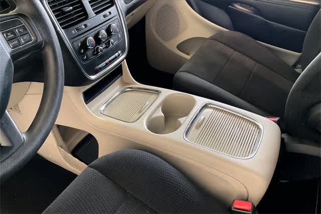 Thumbnail: 2012 Dodge Grand Caravan - 15