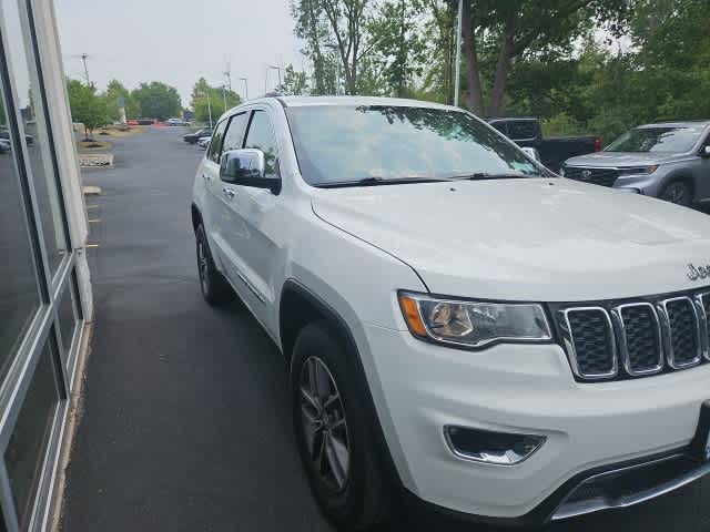 Thumbnail: 2018 Jeep Grand Cherokee - 8