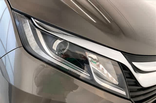 Thumbnail: 2019 Honda Odyssey - 32