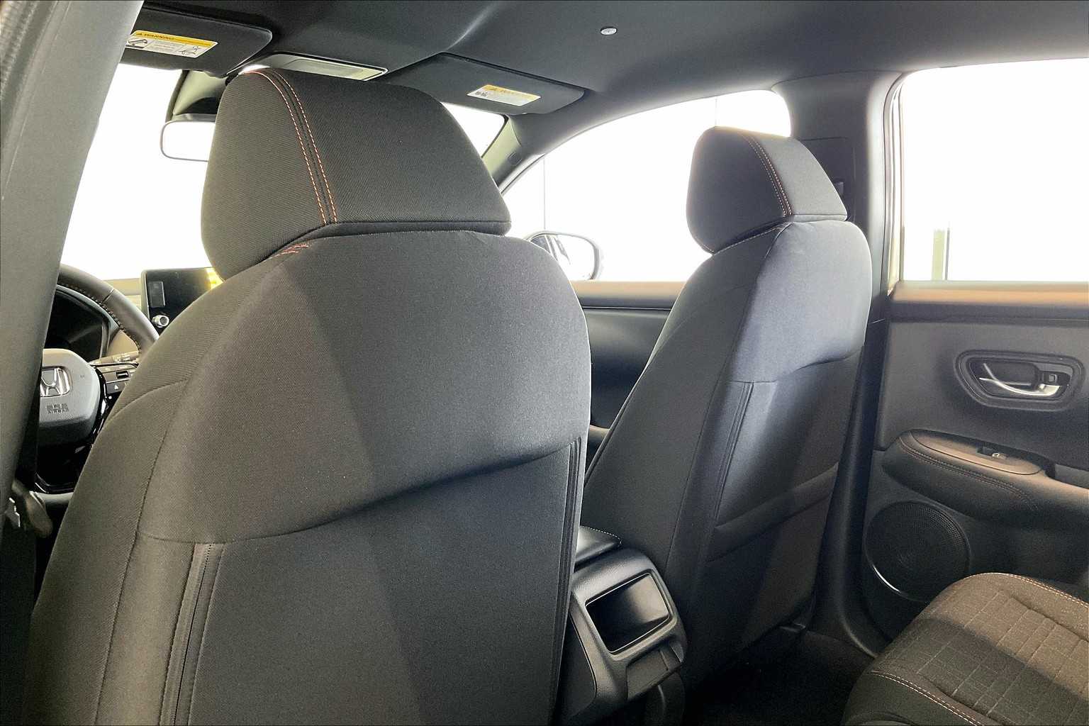 Thumbnail: 2026 Honda HR-V - 12