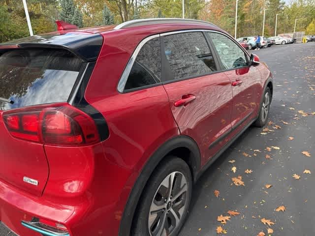 Thumbnail: 2020 Kia Niro - 5