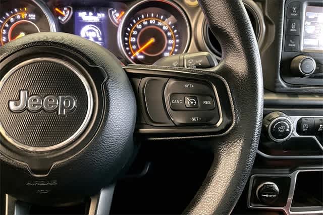 Thumbnail: 2018 Jeep Wrangler - 27