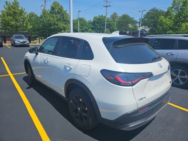 Thumbnail: 2023 Honda HR-V - 3