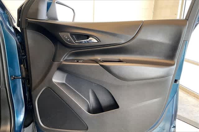 Thumbnail: 2020 Chevrolet Equinox - 31