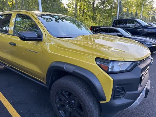 Thumbnail: 2024 Chevrolet Colorado - 3