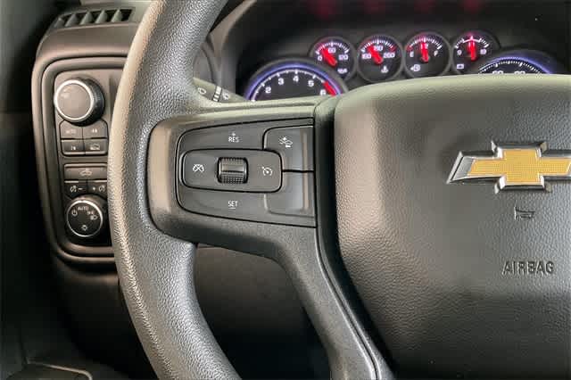 Thumbnail: 2023 Chevrolet Silverado 1500 - 27