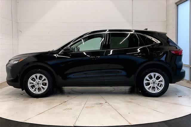 Thumbnail: 2023 Ford Escape - 4