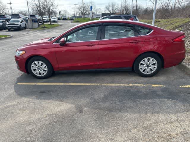 Thumbnail: 2020 Ford Fusion - 8