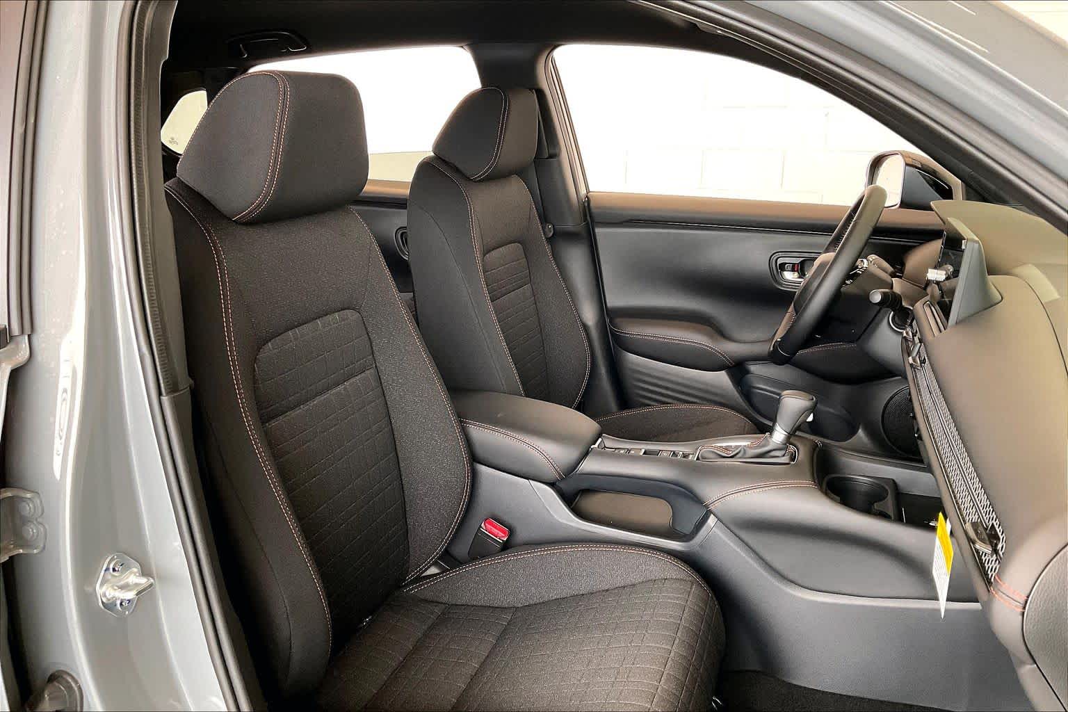 2027 Honda HR-V Sport - Photo 14