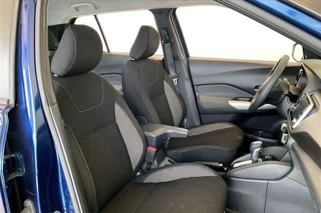 Thumbnail: 2020 Nissan Kicks - 15