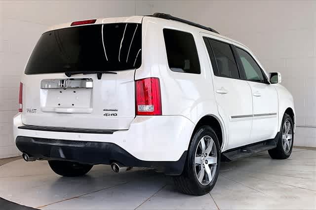 Thumbnail: 2015 Honda Pilot - 24