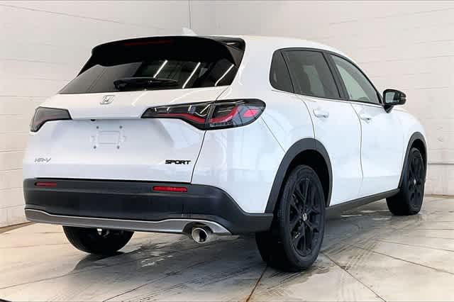 Thumbnail: 2024 Honda HR-V - 24