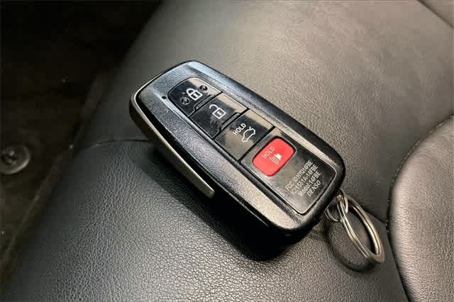 Thumbnail: 2019 Toyota Avalon - 21