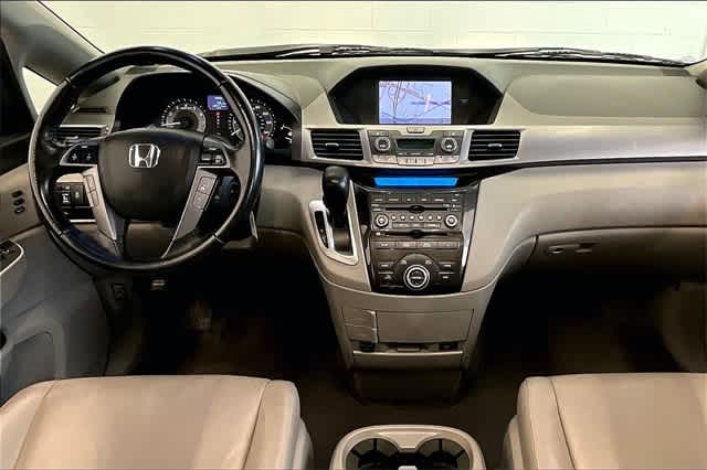 Thumbnail: 2012 Honda Odyssey - 10