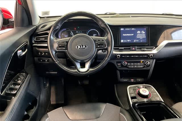 Thumbnail: 2020 Kia Niro - 16