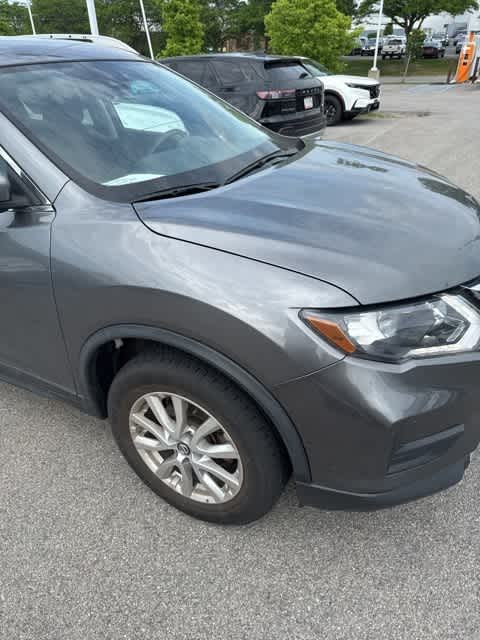 2020 Nissan Rogue SV 3