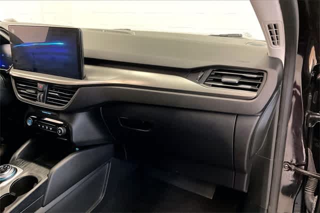 Thumbnail: 2023 Ford Escape - 25