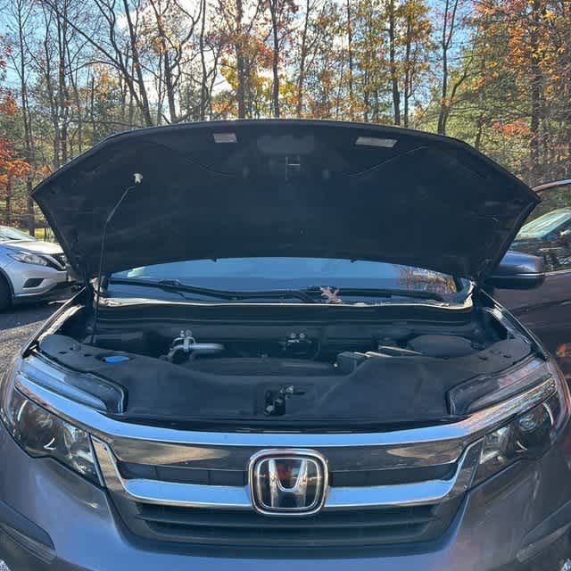 Thumbnail: 2020 Honda Pilot - 9