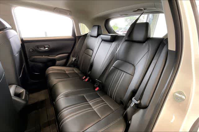 2027 Honda HR-V EX-L - Photo 12