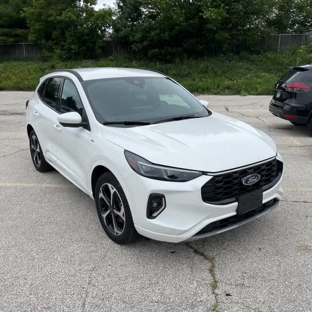 Thumbnail: 2023 Ford Escape - 10