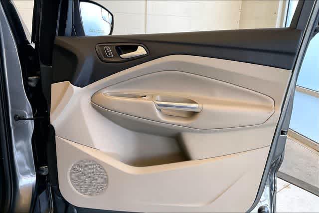 Thumbnail: 2014 Ford Escape - 31