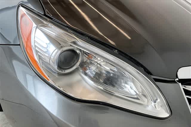 Thumbnail: 2012 Chrysler 200 - 32