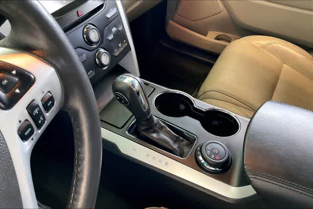 Thumbnail: 2014 Ford Explorer - 18