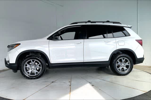 Thumbnail: 2024 Honda Passport - 4