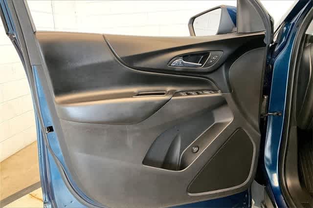 Thumbnail: 2020 Chevrolet Equinox - 30