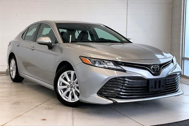 Thumbnail: 2018 Toyota Camry - 23