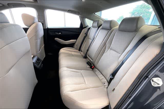 2025 Honda Accord SE - Photo 14