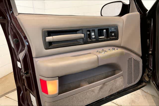 Thumbnail: 1995 Chevrolet Caprice - 29