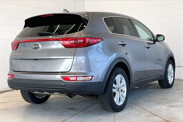 Thumbnail: 2017 Kia Sportage - 24