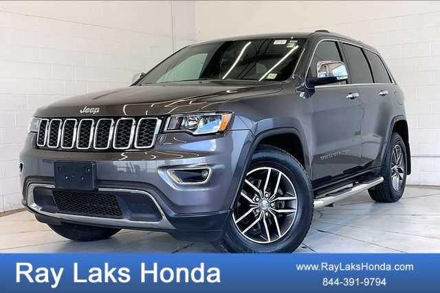 Thumbnail: 2017 Jeep Grand Cherokee - 1