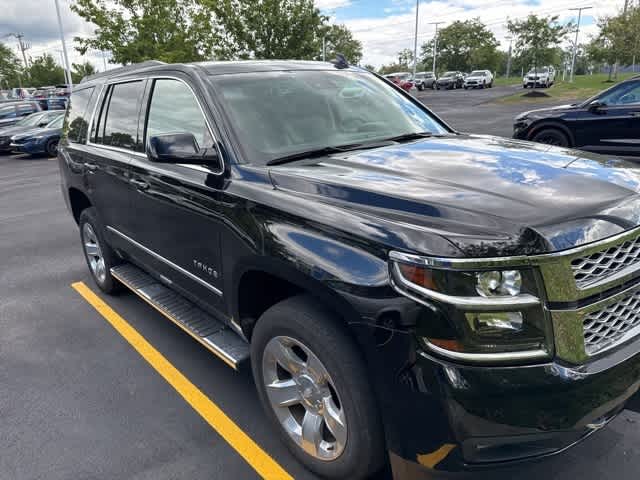 Thumbnail: 2017 Chevrolet Tahoe - 3