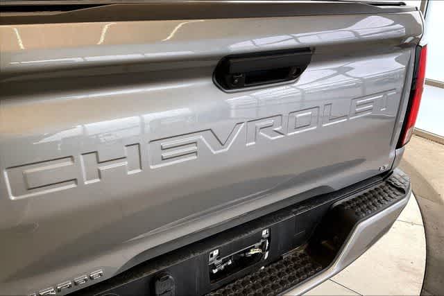 Thumbnail: 2024 Chevrolet Colorado - 35