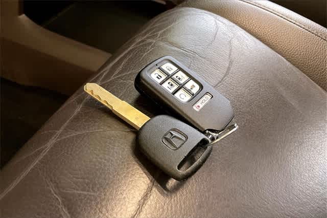 Thumbnail: 2019 Honda Odyssey - 21