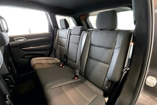 2020 Jeep Grand Cherokee Laredo 14