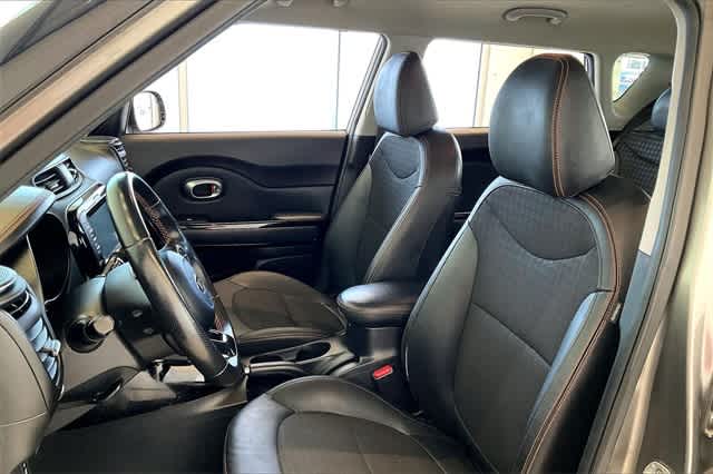 Thumbnail: 2017 Kia Soul - 12