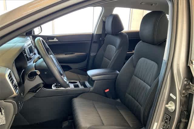 Thumbnail: 2017 Kia Sportage - 12