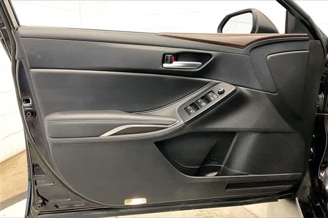 Thumbnail: 2019 Toyota Avalon - 30