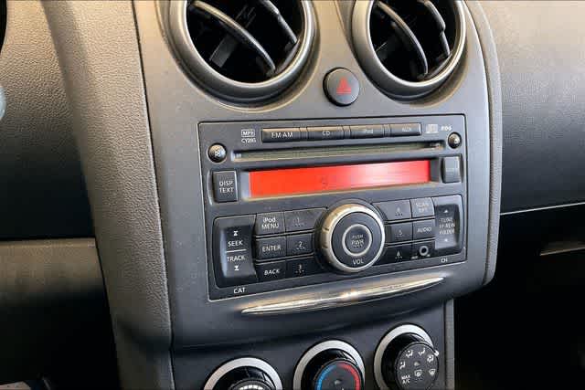 Thumbnail: 2013 Nissan Rogue - 29